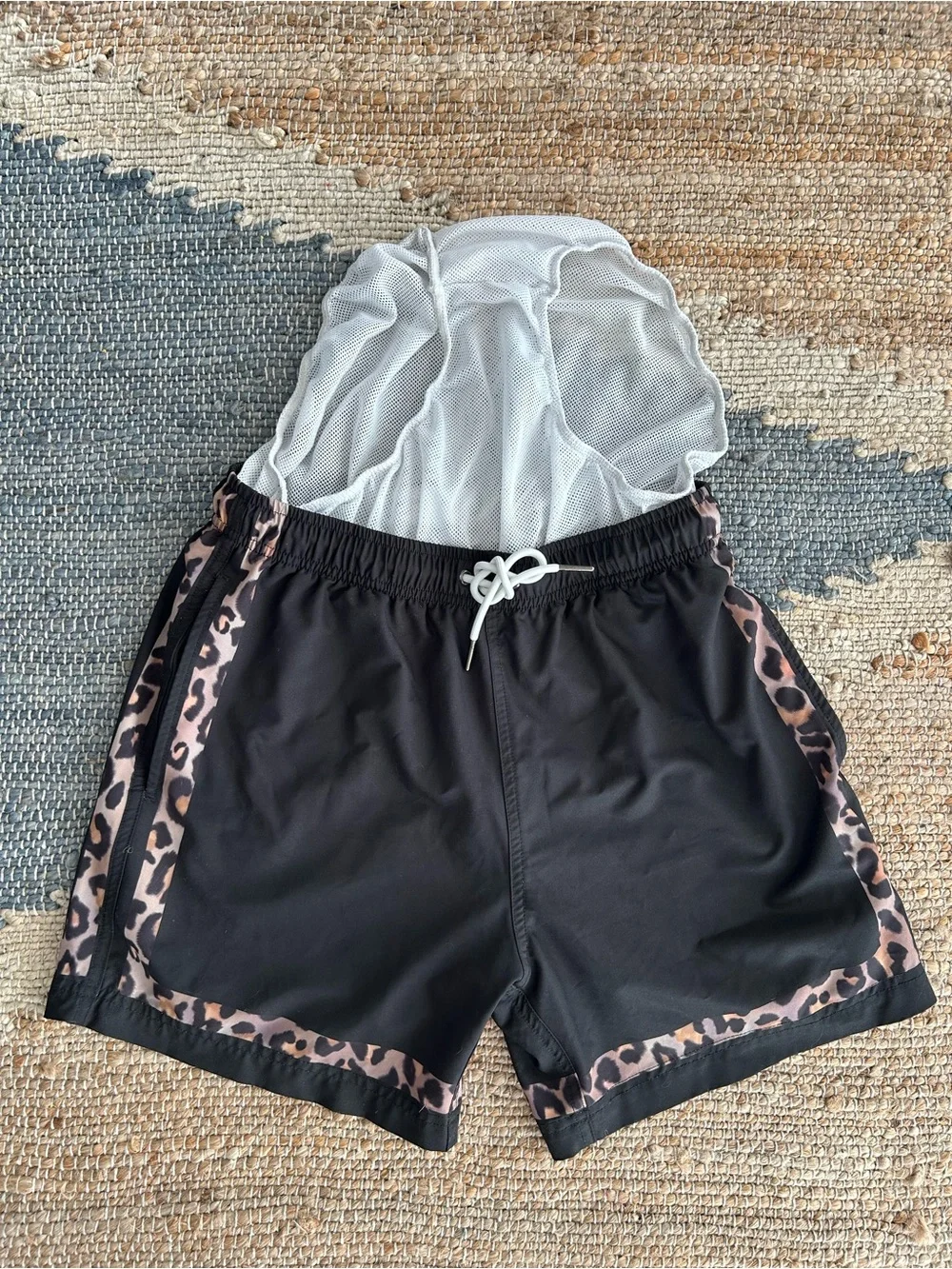 MAVRANS Black Leopard Trim Swim Trunks Board Shorts Size Small